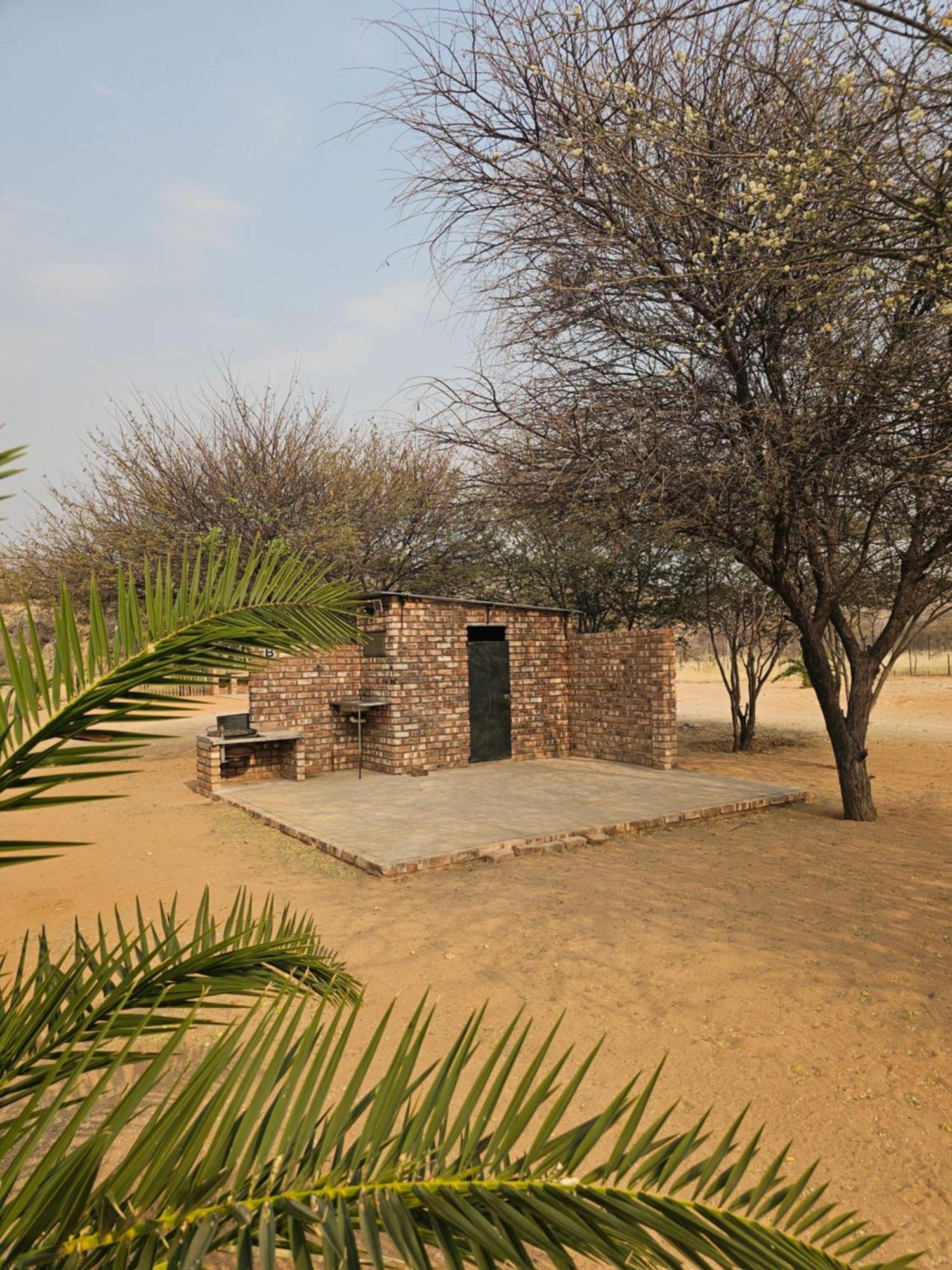 Kaoko Bush Lodge Kamanjab 외부 사진