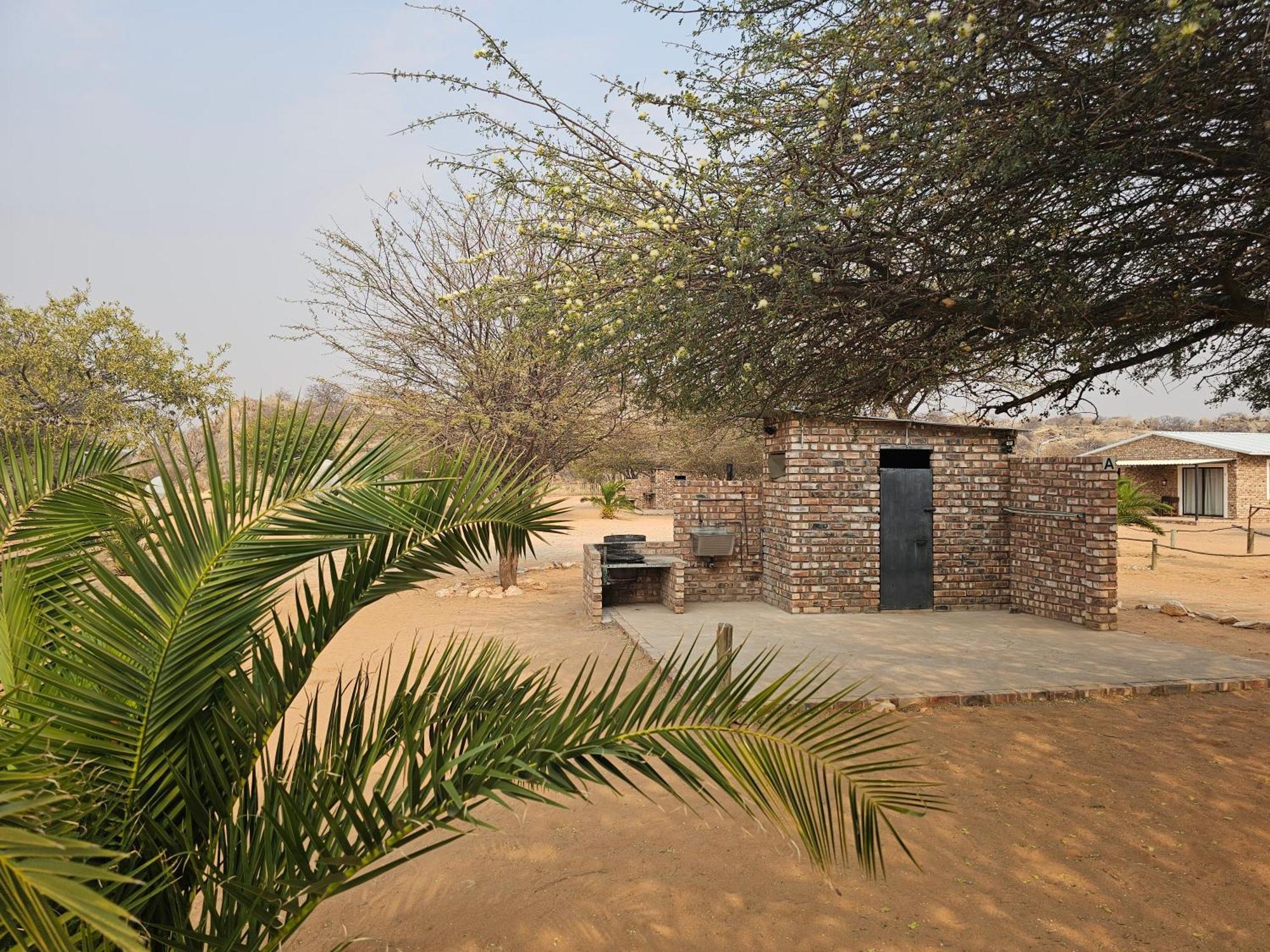 Kaoko Bush Lodge Kamanjab 외부 사진