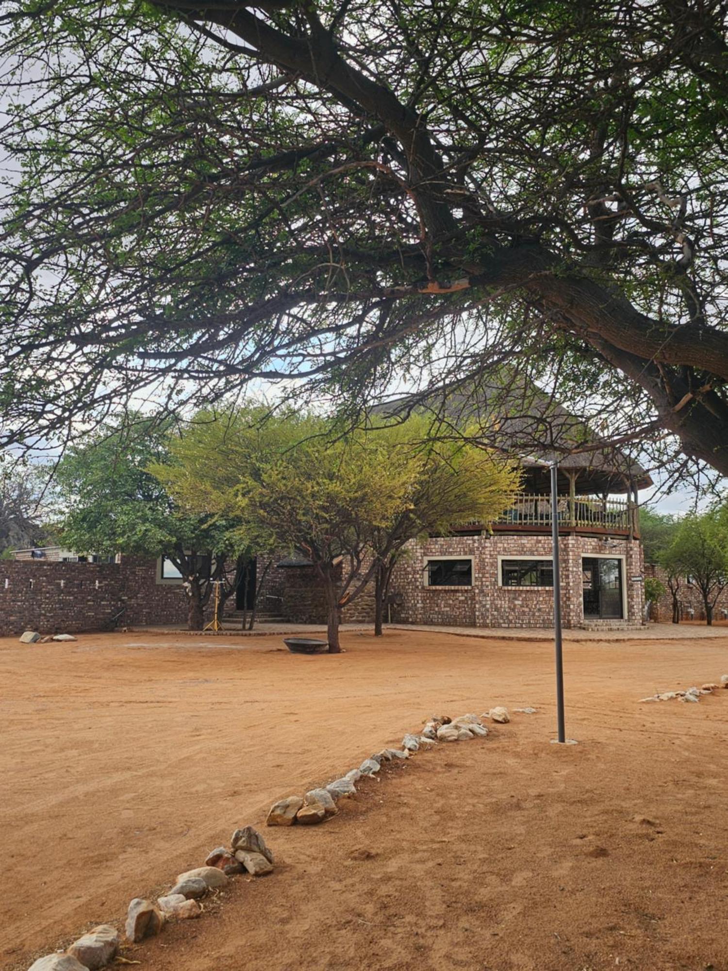 Kaoko Bush Lodge Kamanjab 외부 사진
