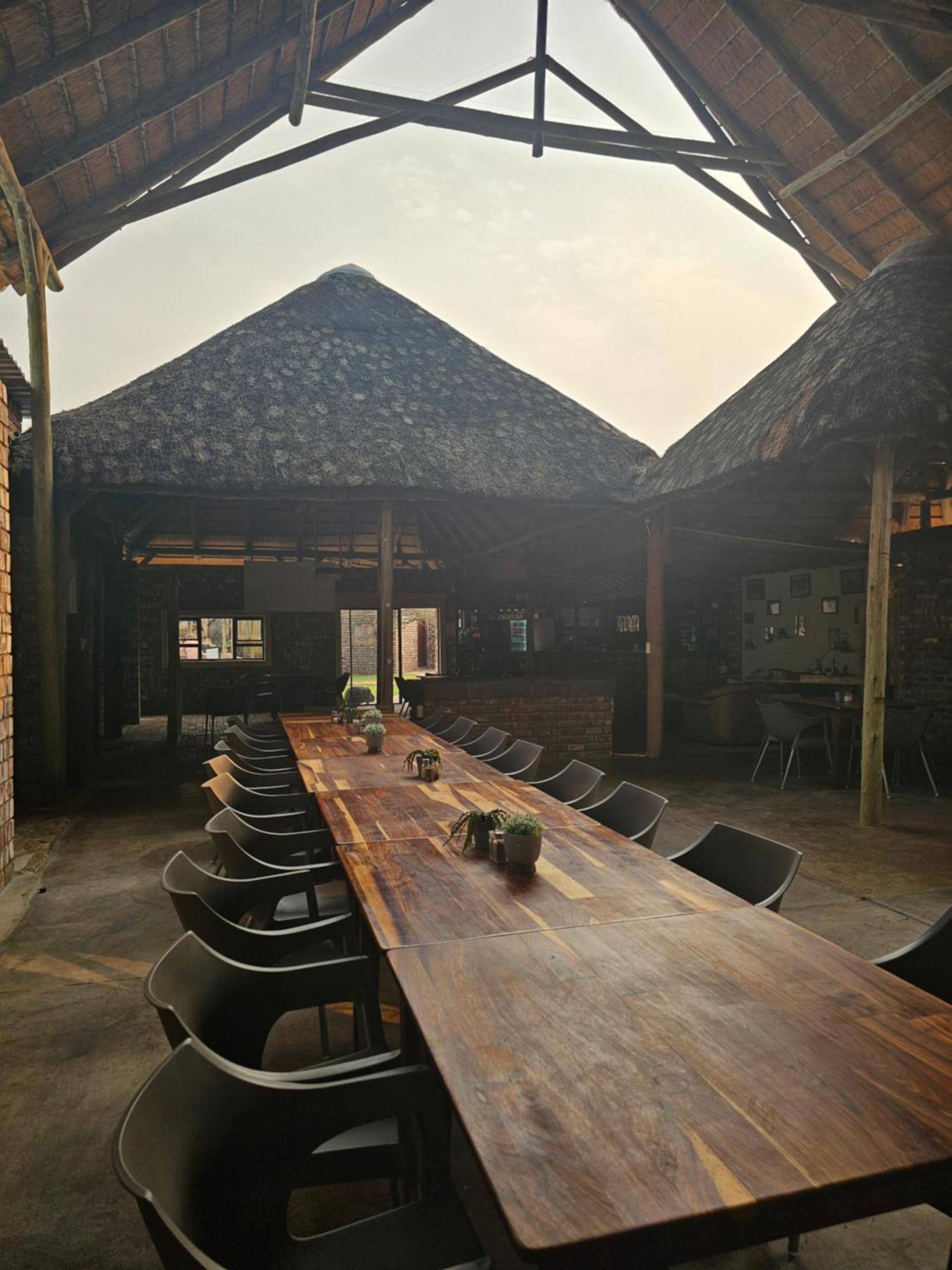 Kaoko Bush Lodge Kamanjab 외부 사진
