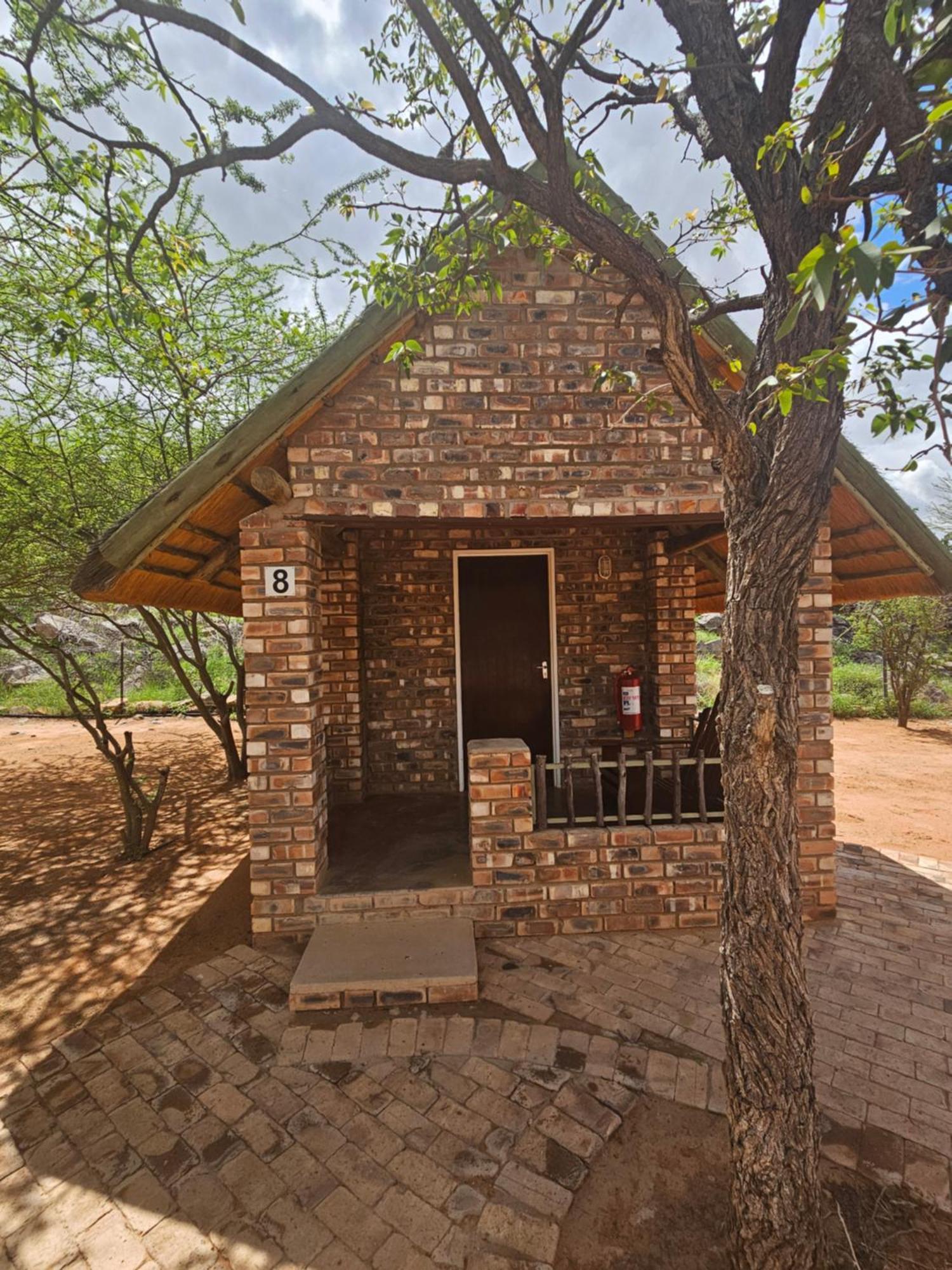 Kaoko Bush Lodge Kamanjab 외부 사진