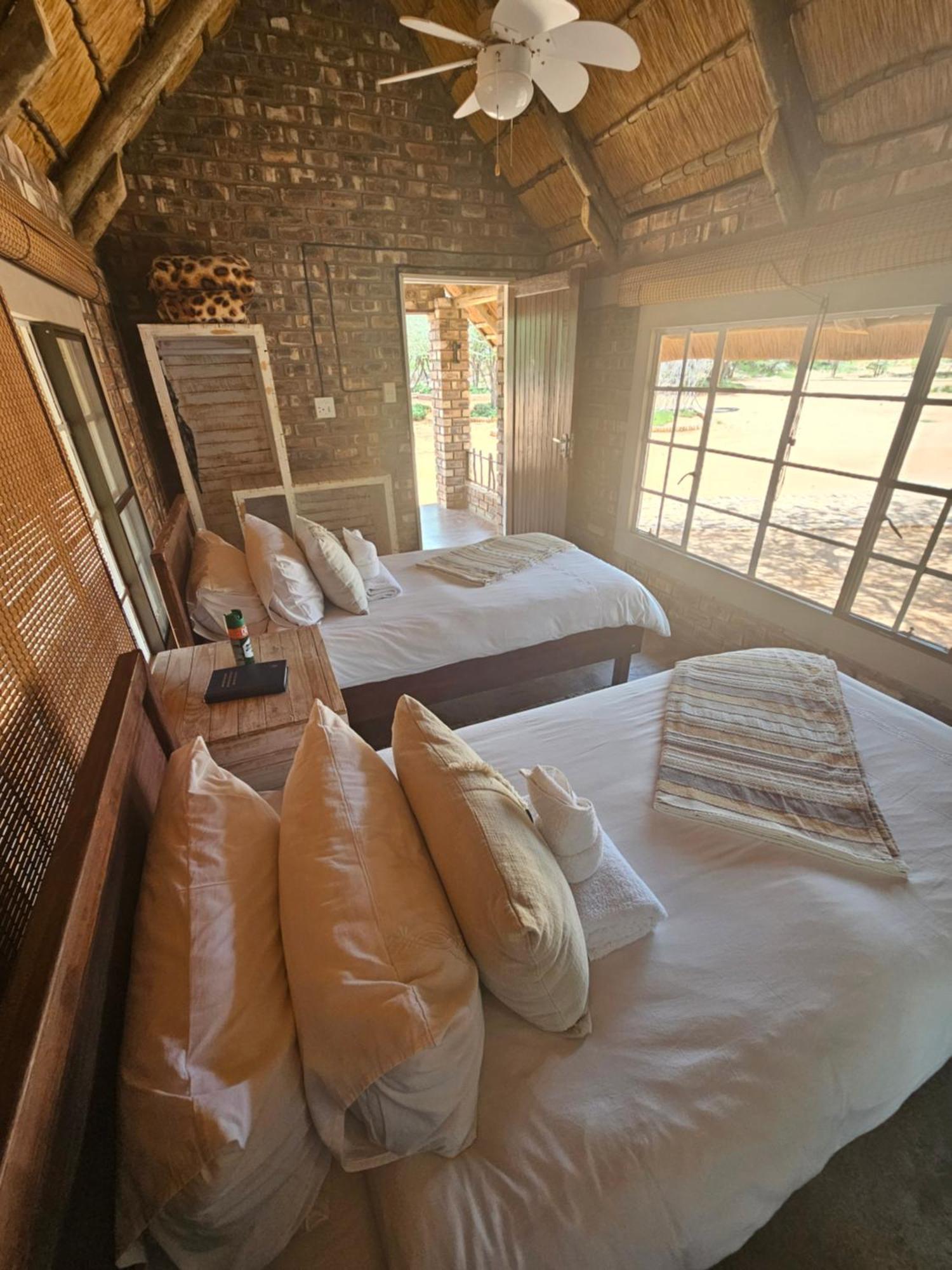 Kaoko Bush Lodge Kamanjab 외부 사진