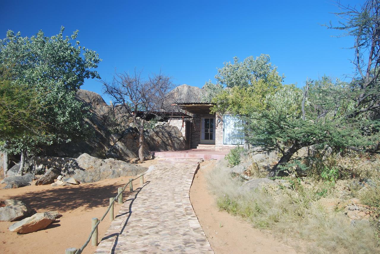 Kaoko Bush Lodge Kamanjab 외부 사진